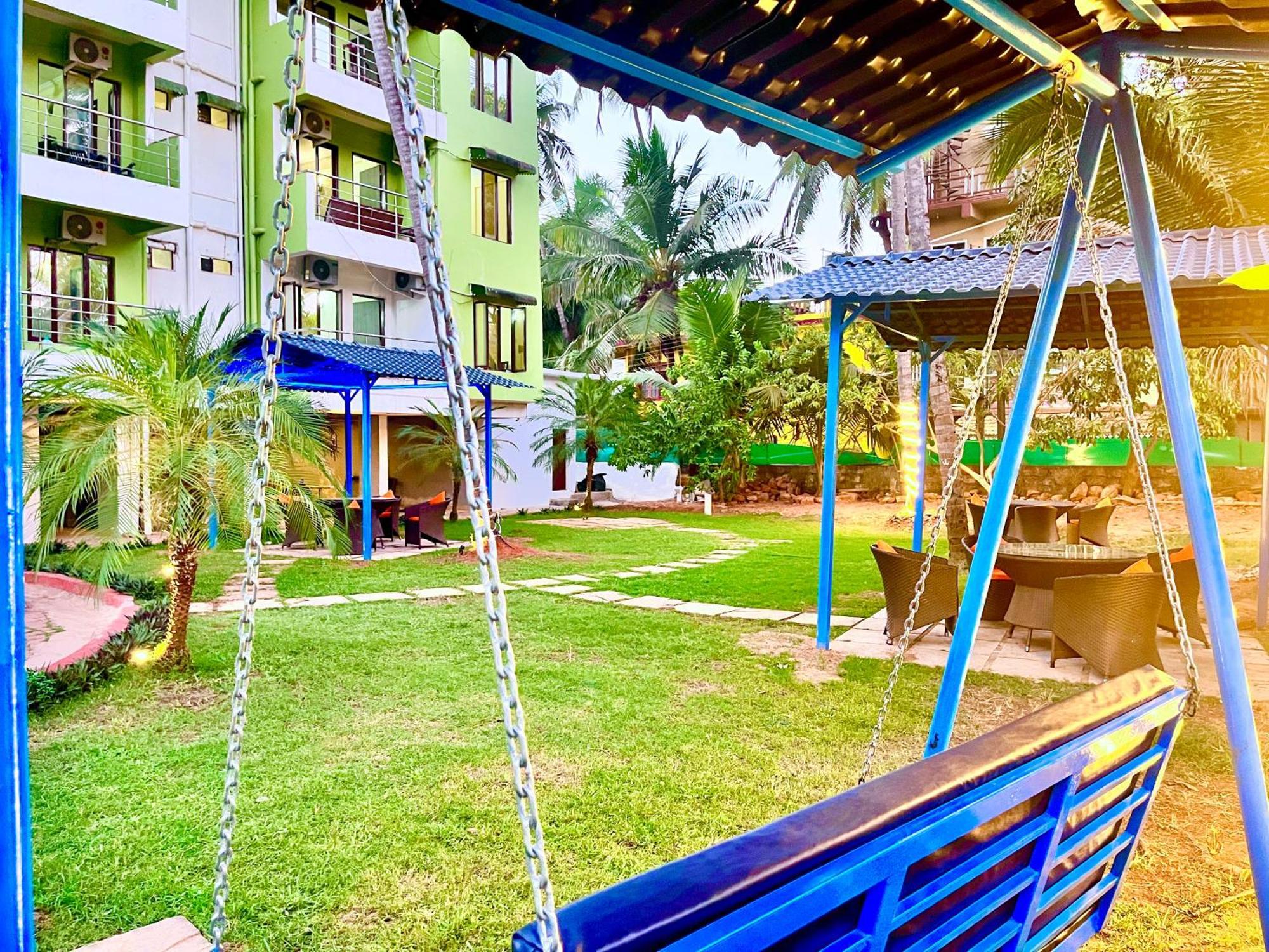 The Calagute Beach Resort By Shivam Resort 1 Km From Beach Candolim Eksteriør bilde