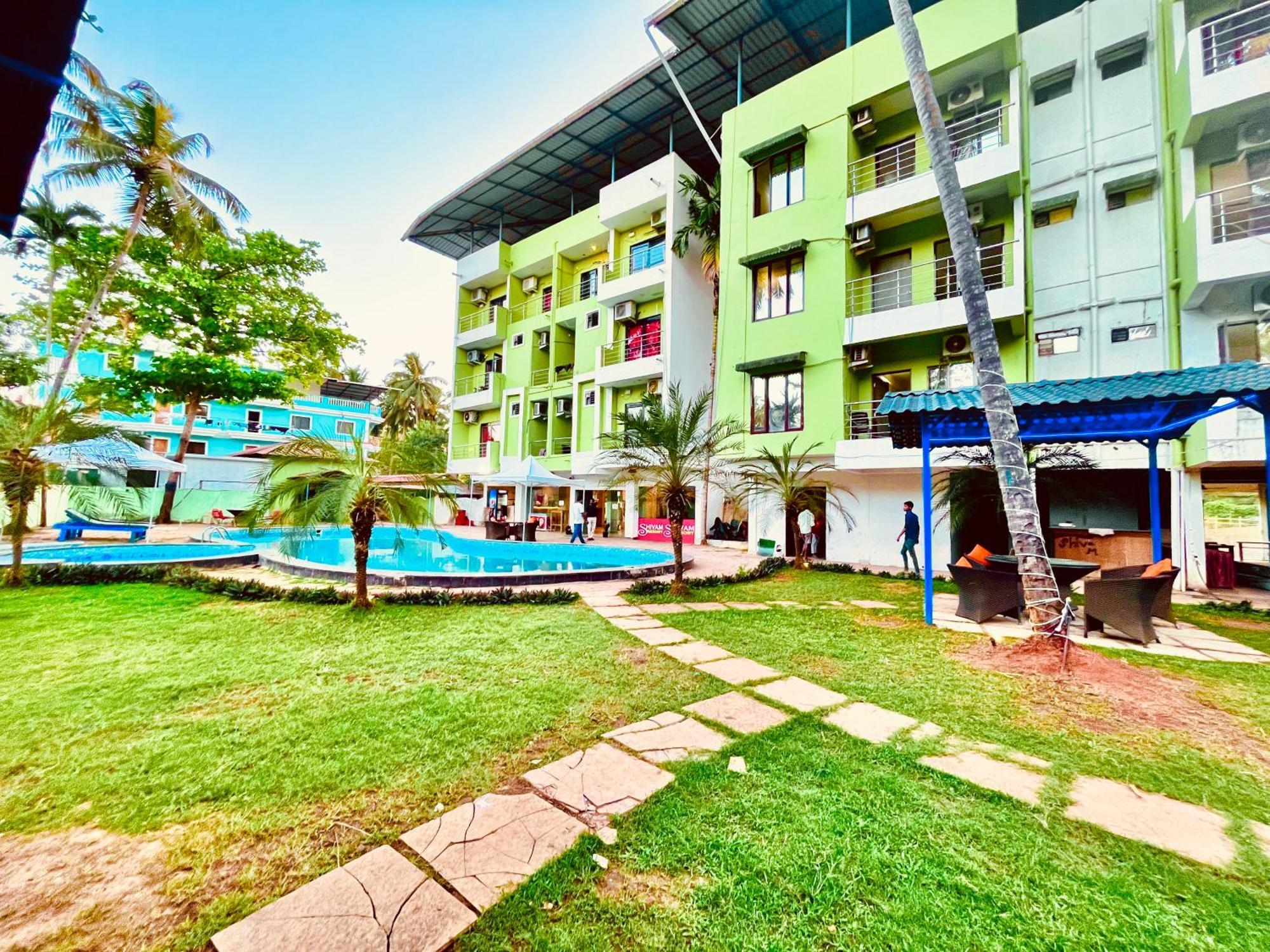 The Calagute Beach Resort By Shivam Resort 1 Km From Beach Candolim Eksteriør bilde