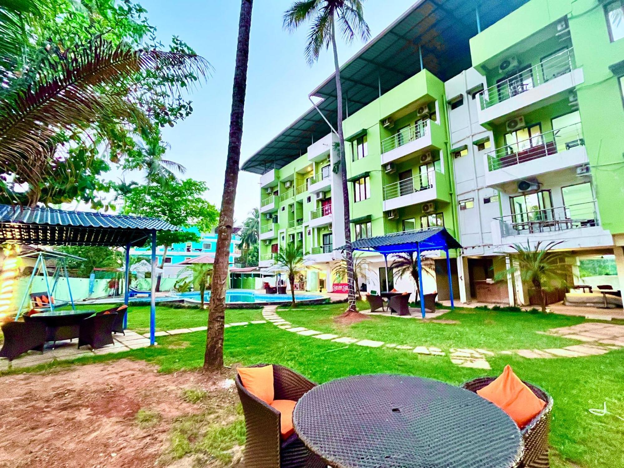 The Calagute Beach Resort By Shivam Resort 1 Km From Beach Candolim Eksteriør bilde