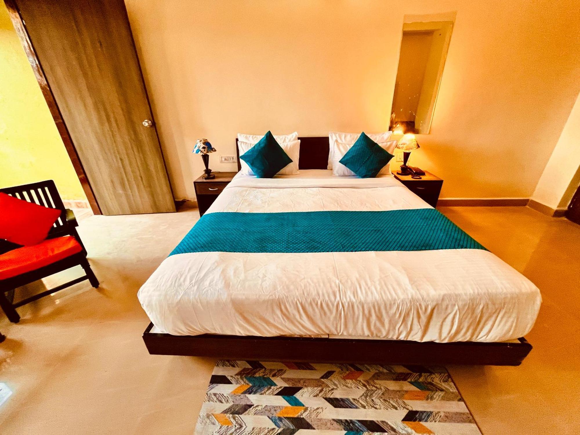 The Calagute Beach Resort By Shivam Resort 1 Km From Beach Candolim Eksteriør bilde